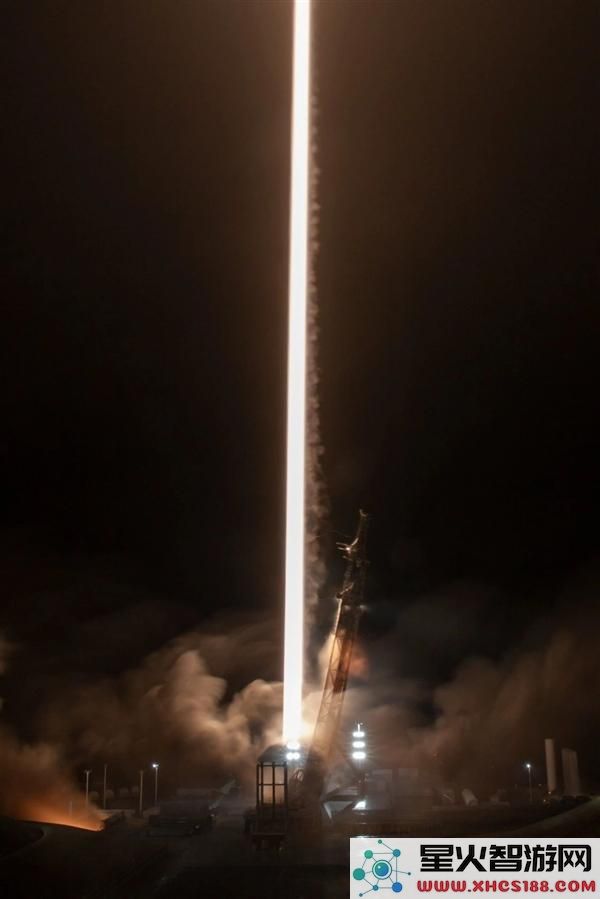 SpaceX亮相2023年首发：一箭发射114颗卫星，创下新纪录超越印度