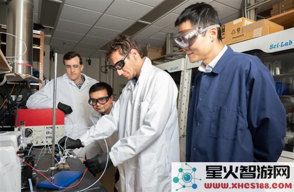 液流电池迎来转机？新技术助其体积缩小75%同时显著降低生产成本