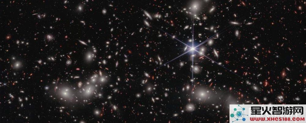 詹姆斯韦伯太空望远镜近日探测到两个迄今为止最遥远的星系