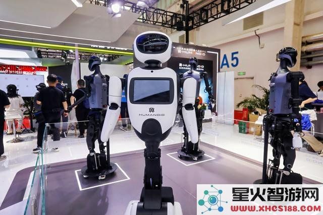 大模型助力，然而“打工仔”机器人仍在逐步发展中